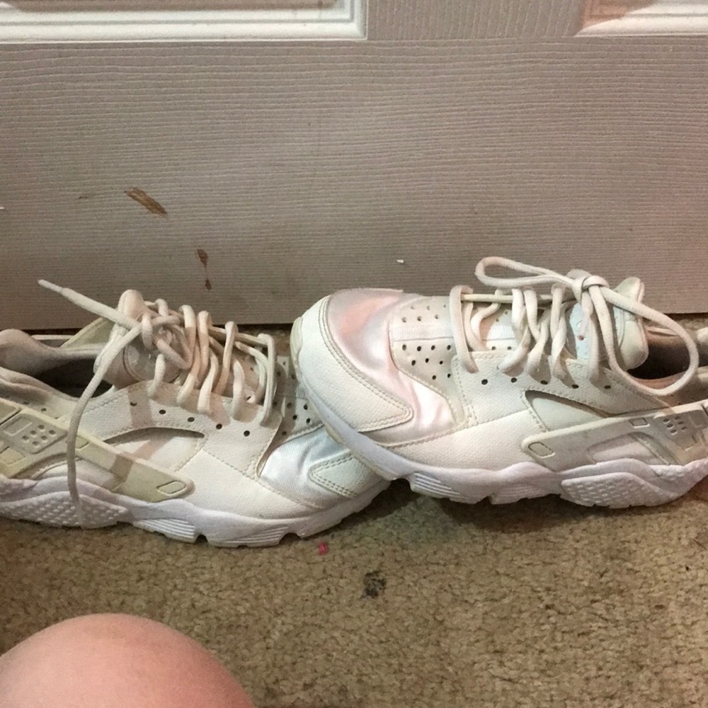 Worn huaraches